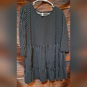 MTS Black Lined Ruffle Blouse-LG